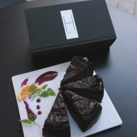 Choco cake set healthytokyo vegan